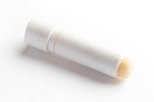 balsamo labial en barra